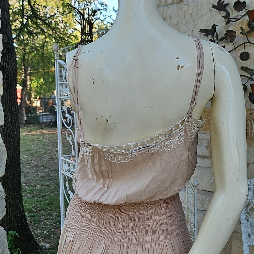 FLANNEL Brand Light Blush Lace-Trim Elastic Waist Sleeveless Summer Dress Size 1 - Picture 8 of 14